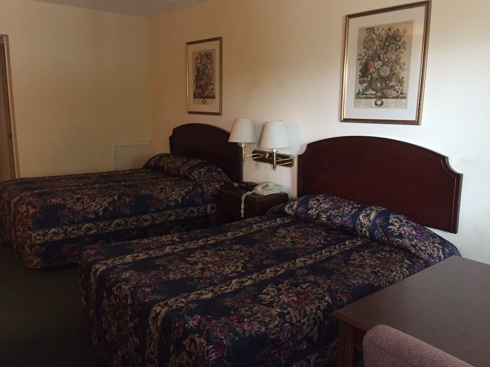 America'S Inn Williamsburg Luaran gambar